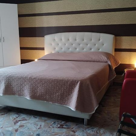 Cconforthotels R&B Semplici Emozioni Бари Екстериор снимка