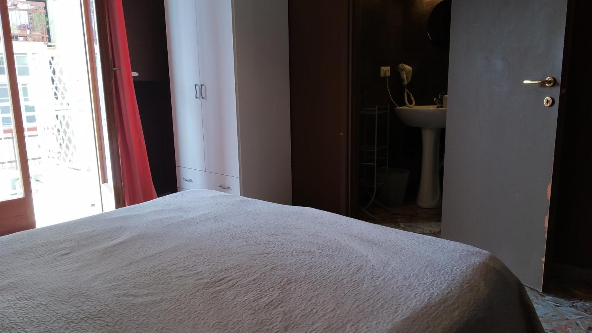 Cconforthotels R&B Semplici Emozioni Бари Екстериор снимка